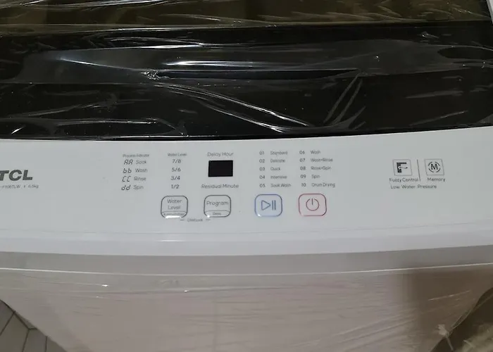 Apartamento Luxestaysmnl Cozy Japandi Netflx Pool 400mbps Manila